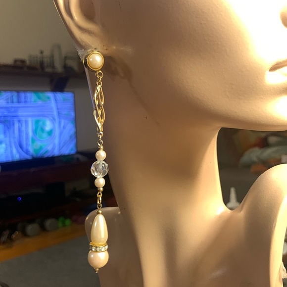 RICHELIEU SHOULDER DUSTER EARRINGS PEARLS CRYSTALS RONDELS - Picture 1 of 11